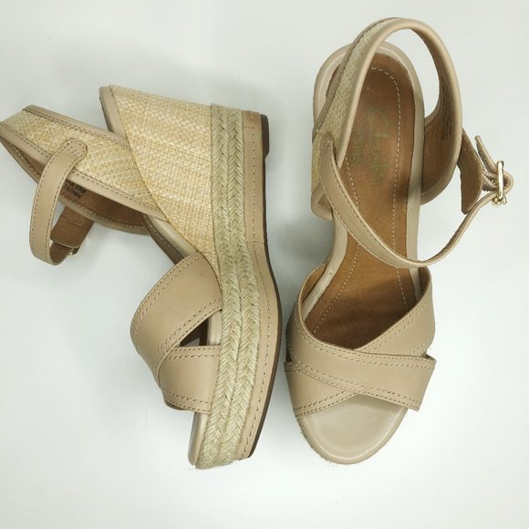 Clarks Shoes - Clark Amelia Air Espadrille Platform Wedges